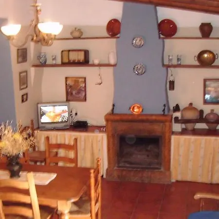 Hotel In - 104670 Almachar